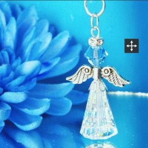 Meet your Posher, Aquamarine